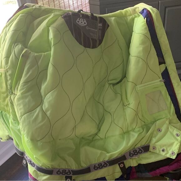 686 Snowboard Ski Jacket Graphic Neon Graphic Multicolor Sz XS - Picture 9 of 14